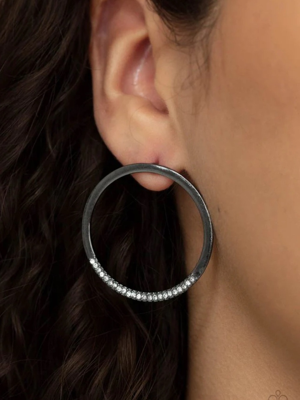 Spot On Opulence Black Post Earring